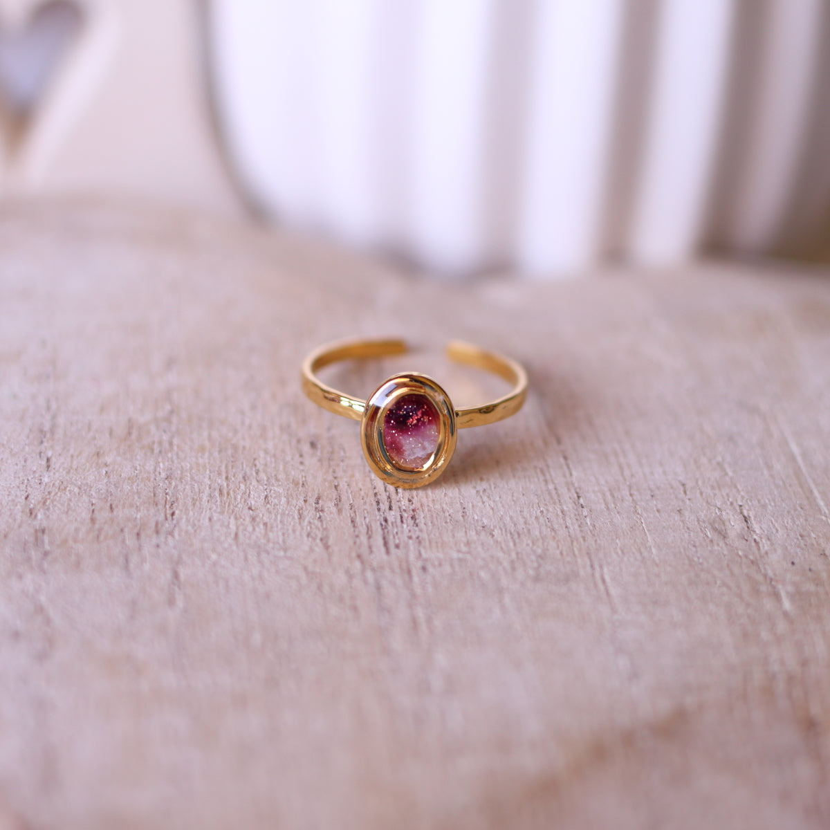 Anello Rosso ovale piccolo