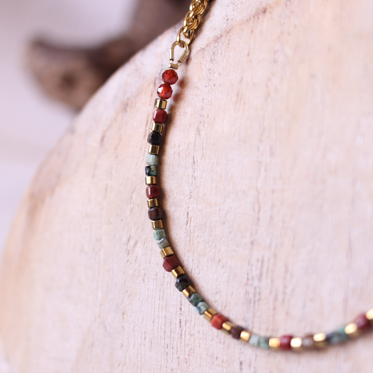 Collana Armonia Diaspro Rosso, Madreperla e Turchese Africano