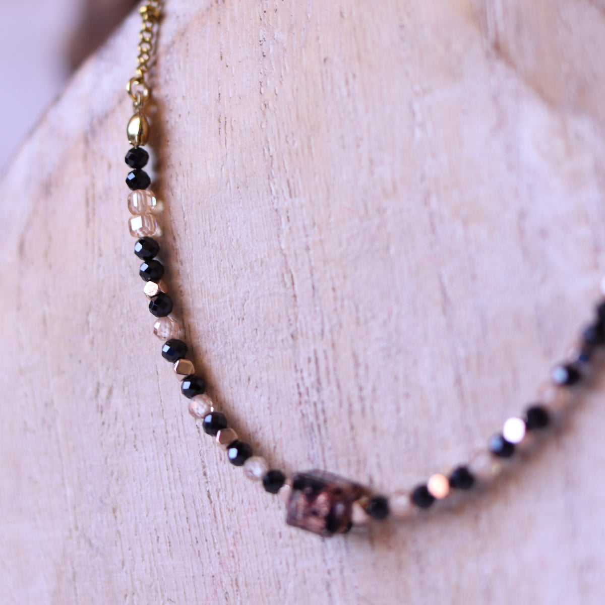 Collana Armonia Zirconi e Vetro di Murano Nero-Oro