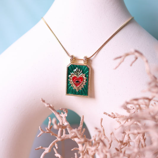 Collana Medaglietta Verde Cuore Sacro