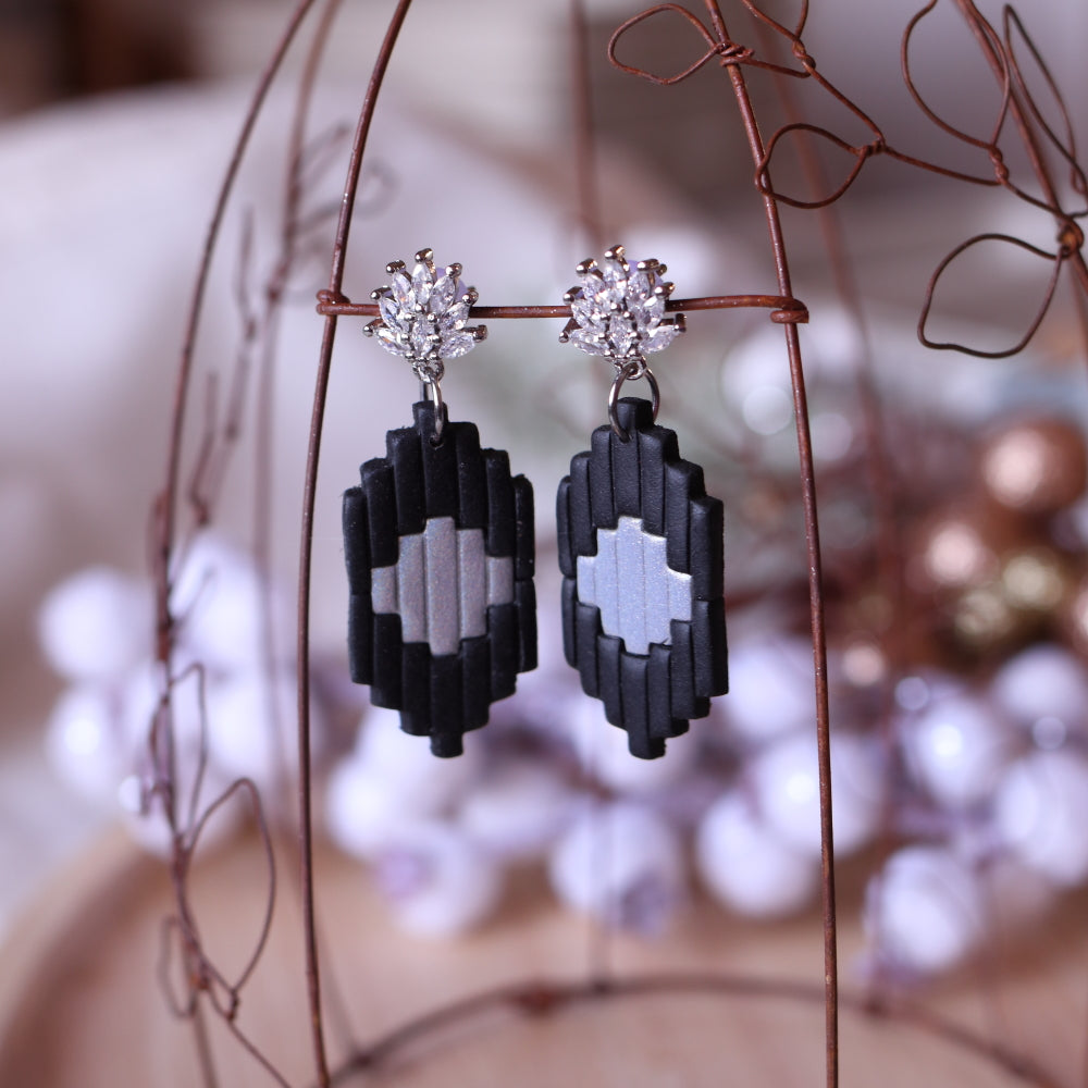 Orecchini Art Decò Daisy Nero Argento