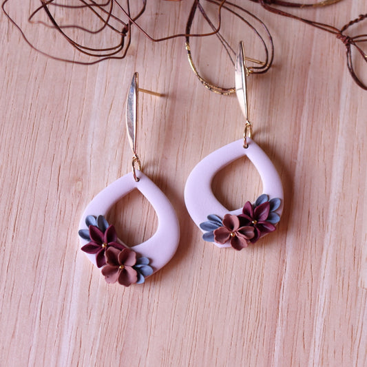 Orecchini Floreali Bianco Fiori Borgogna