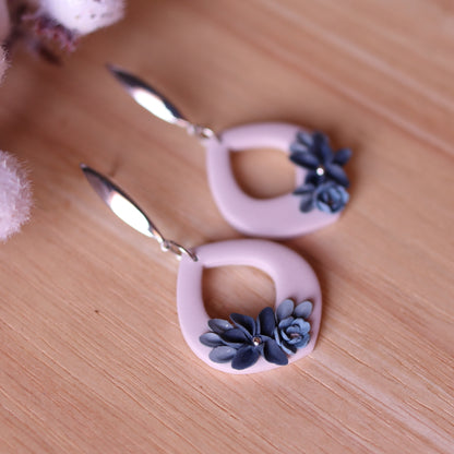 Orecchini Floreali Bianco Fiori Blu