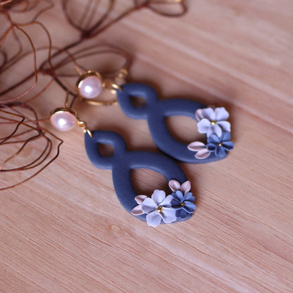 Orecchini Floreali Blu Perla