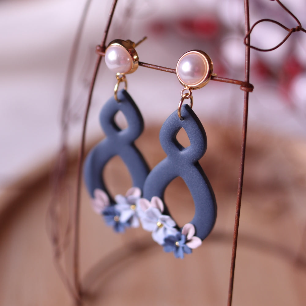 Orecchini Floreali Blu Perla