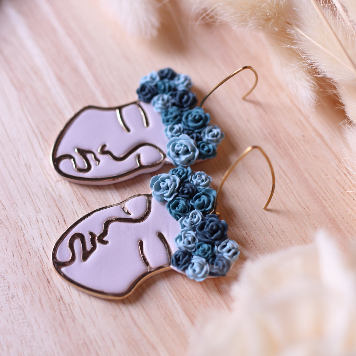 Orecchini Frida BIanco Rose Azzurro Blu