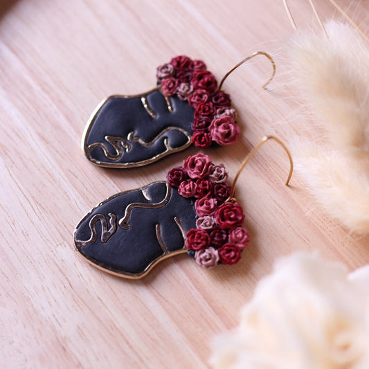 Orecchini Frida Nero Rose Rosse