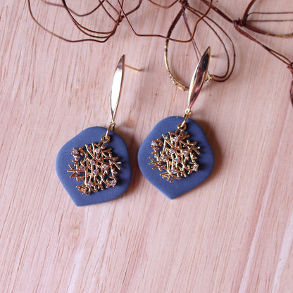 Orecchini Intreccio Blu Mirtillo