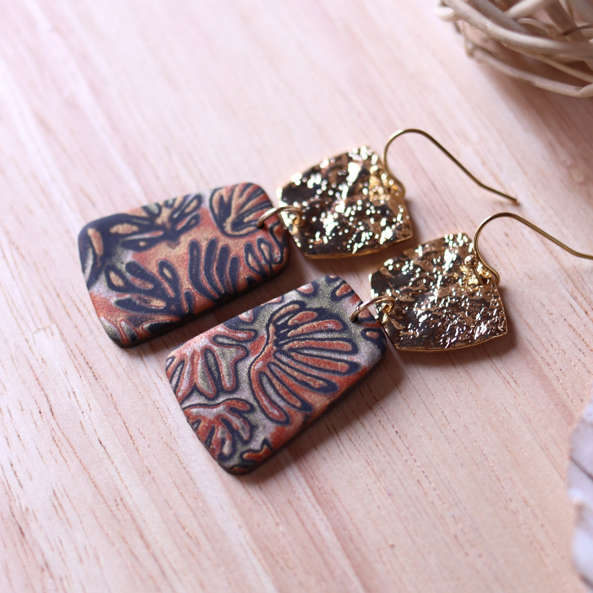 Orecchini Mokume Gane Nero trapezio