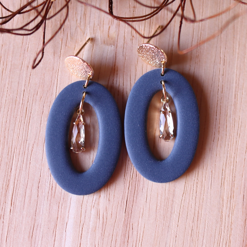 Orecchini Ovale Blu Mirtillo