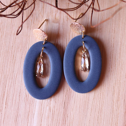 Orecchini Ovale Blu Mirtillo