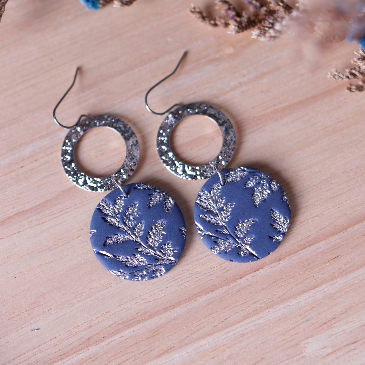 Orecchini Salice Blu Mirtillo Tondo